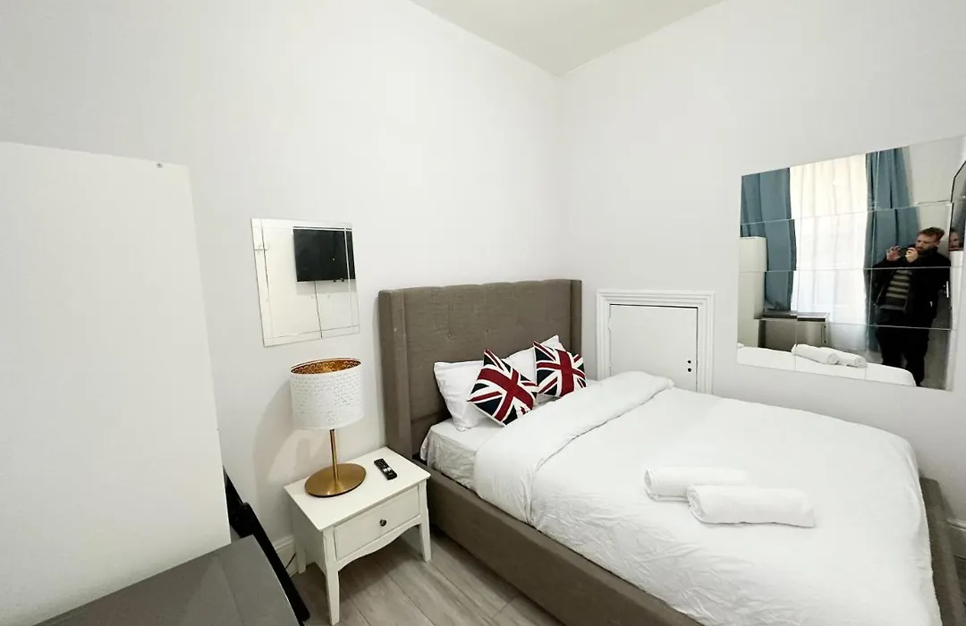 Pink Door Guesthouse-1