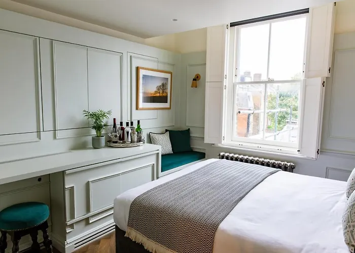 The Bull & Last London